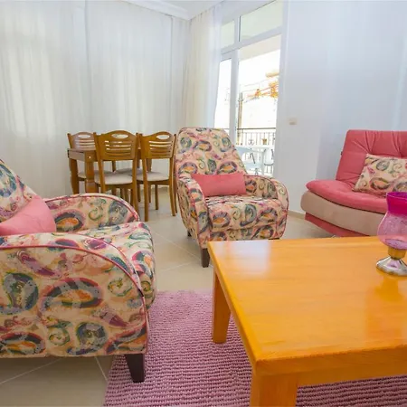 Aparthotel Tugce *